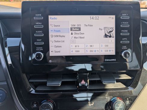 Used 2024 Toyota Camry LE image 12