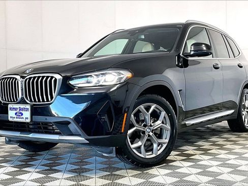Used 2023 BMW X3 sDrive30i w/ Premium Package image 2