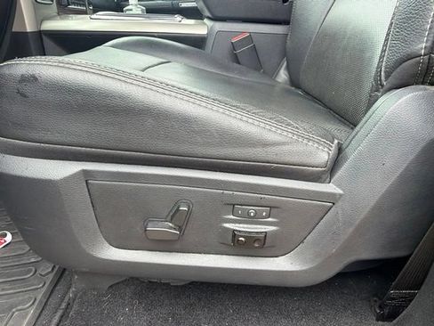 Used 2015 RAM 2500 Laramie AWD/4WD image 6