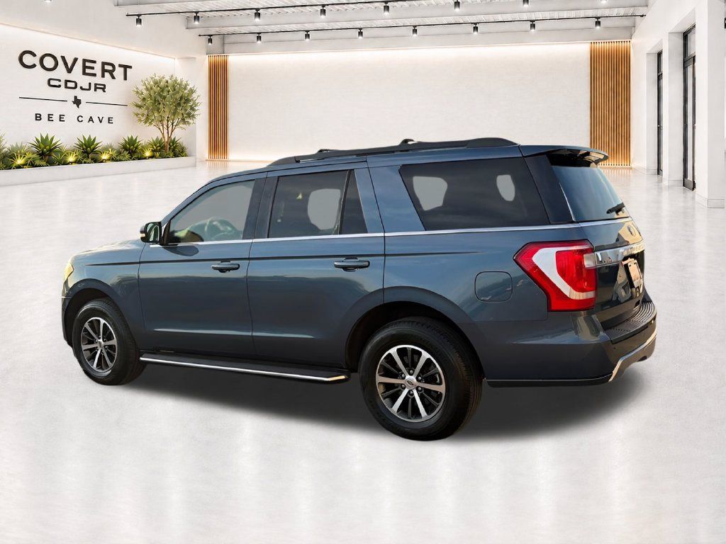 Used 2018 Ford Expedition XLT w/ Equipment Group 202A RWD image 9