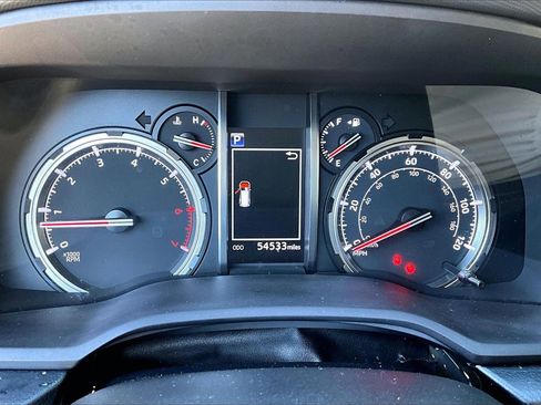 Used 2021 Toyota 4Runner TRD Off-Road Premium w/ Moonroof Package image 12