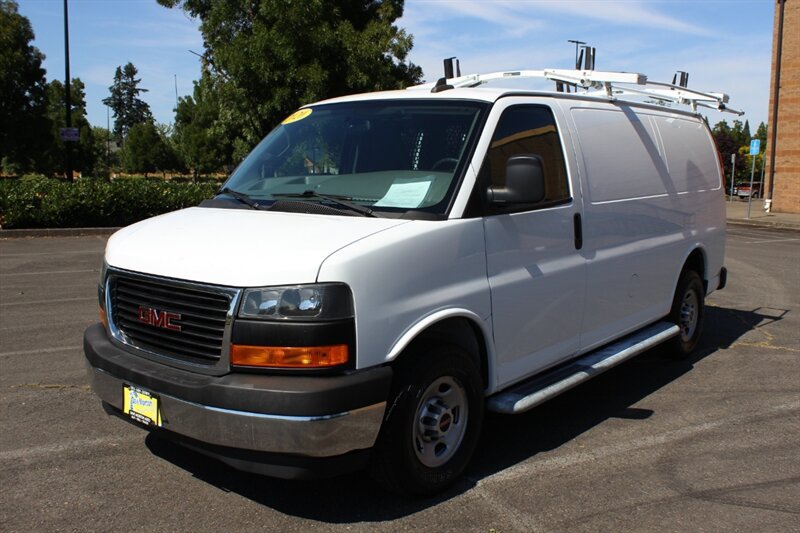 Used 2020 GMC Savana 2500 w/ Driver Convenience Package RWD image 2