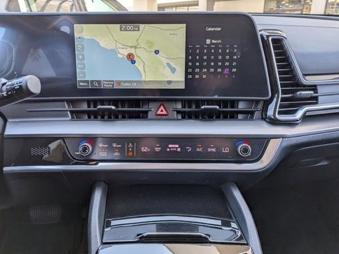 Used 2023 Kia Sportage EX image 15