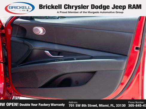 Used 2023 Hyundai Elantra SE FWD image 9