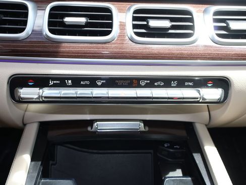 Used 2022 Mercedes-Benz GLE 450 4MATIC image 26