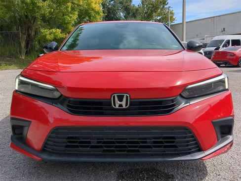 Used 2023 Honda Civic Sport image 9