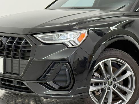 Certified 2023 Audi Q3 2.0T Premium w/ Black Optic Sport Package image 11