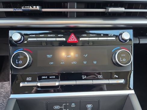New 2026 Hyundai Santa Fe SE FWD image 21