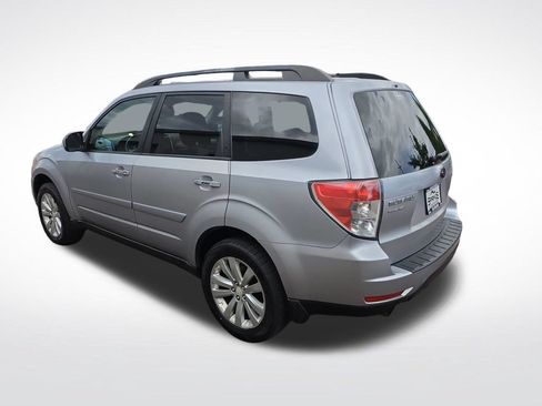 Used 2012 Subaru Forester 2.5X Limited AWD/4WD image 3