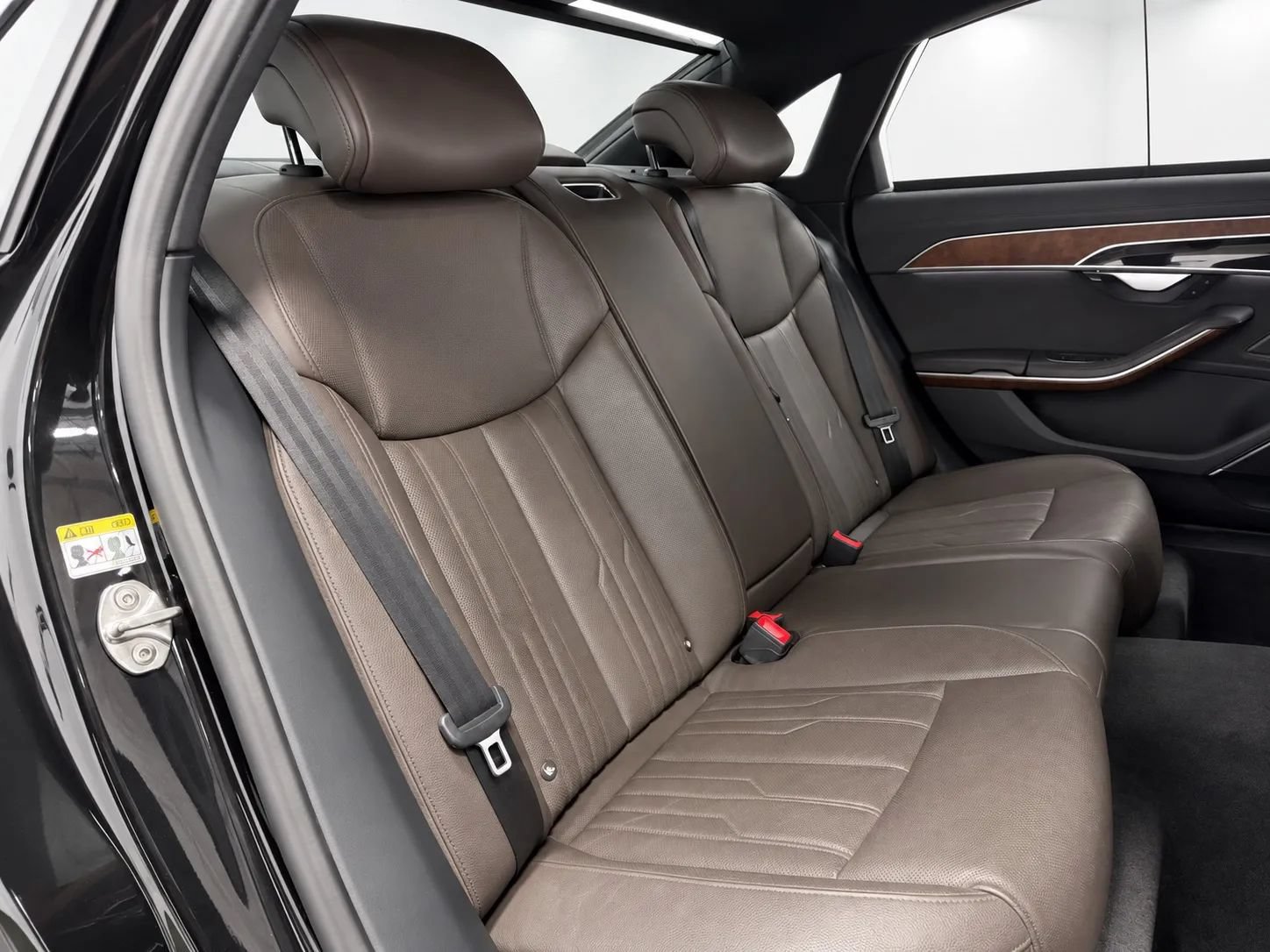 Used 2019 Audi A8 L 3.0T w/ Executive Package AWD/4WD image 22