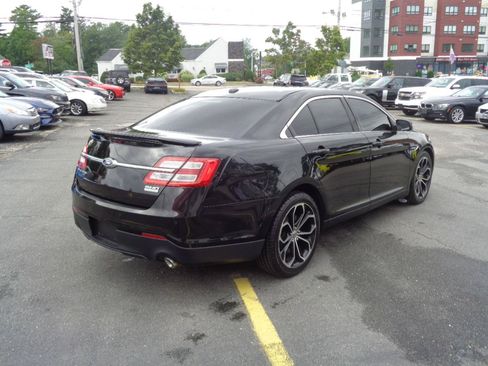 Used 2013 Ford Taurus SHO AWD/4WD image 16