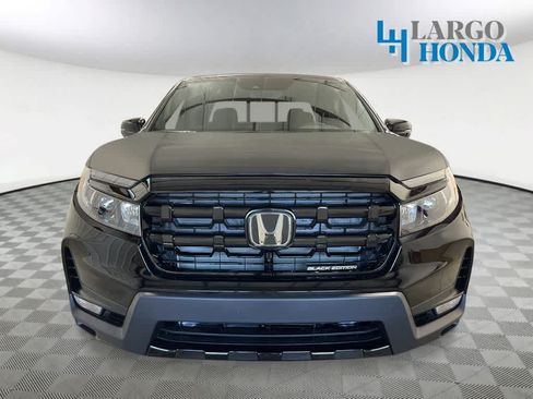 New 2025 Honda Ridgeline Black Edition image 9