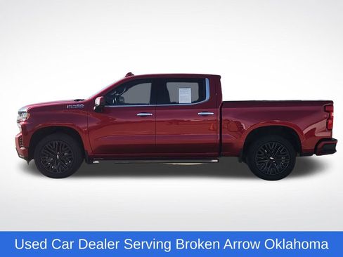 Used 2022 Chevrolet Silverado 1500 High Country w/ Technology Package image 4