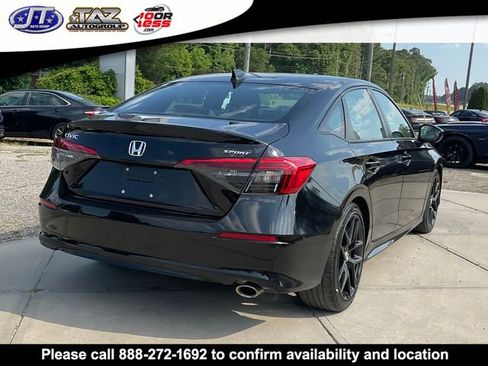 Used 2023 Honda Civic Sport image 7