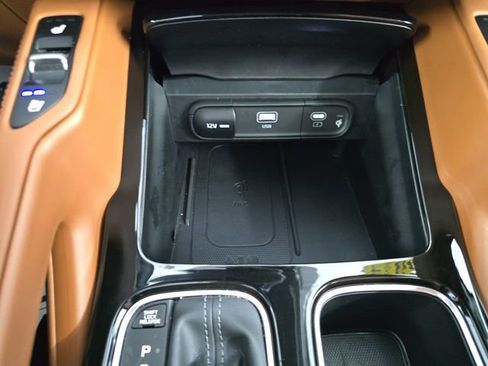 Used 2024 Kia Telluride SX Prestige X-Pro AWD/4WD image 24