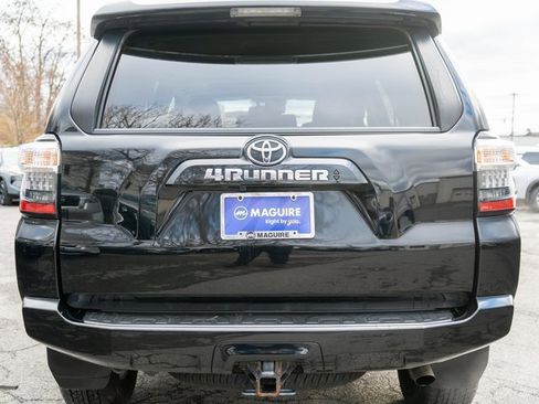 Used 2023 Toyota 4Runner SR5 Premium image 7