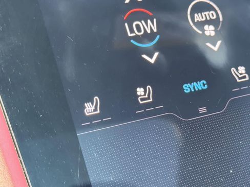 Used 2022 Porsche Taycan 4S image 22