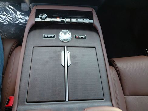 New 2026 Lincoln Navigator Reserve image 23