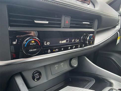 New 2026 Nissan Rogue SV w/ Cold Weather Package image 27