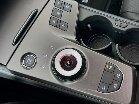 New 2026 Kia Sportage SX Prestige AWD/4WD image 15