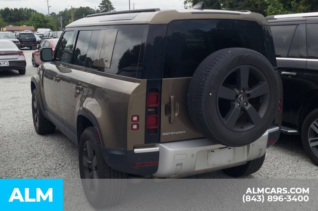 Used 2023 Land Rover Defender 110 AWD/4WD image 5