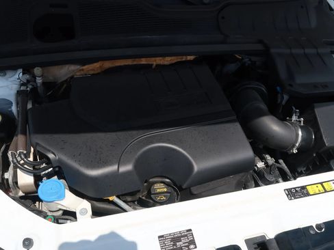 Used 2019 Land Rover Range Rover Evoque AWD/4WD image 45