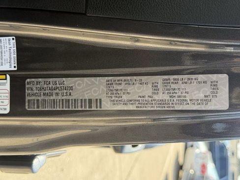Used 2023 Jeep Gladiator Sport AWD/4WD image 35