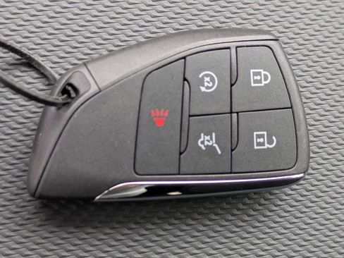 New 2026 Chevrolet Equinox LT w/ Convenience Package II image 31