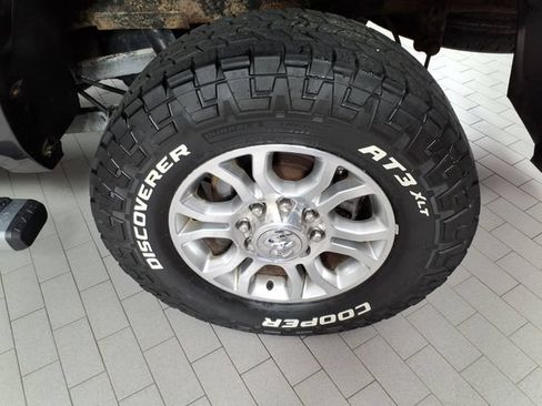 Used 2014 RAM 2500 Laramie w/ HD Snow Plow Prep Group AWD/4WD image 8