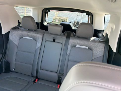 Used 2025 Ford Bronco Sport Badlands image 19