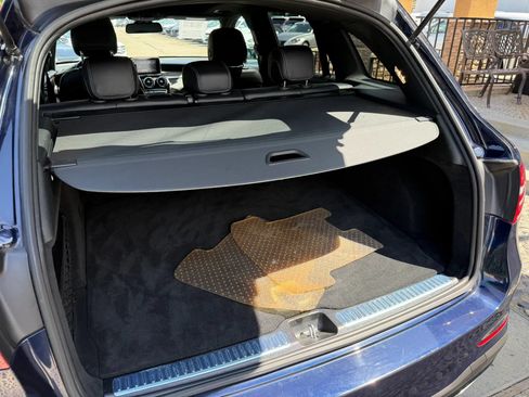 Used 2019 Mercedes-Benz GLC 300 image 14