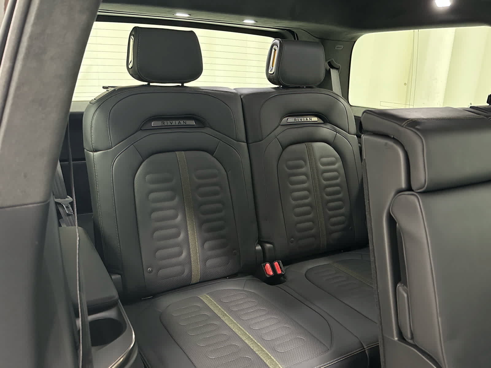 Used 2023 Rivian R1S Adventure Quad AWD/4WD image 24