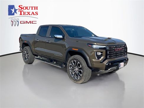 Used 2024 GMC Canyon Denali image 1