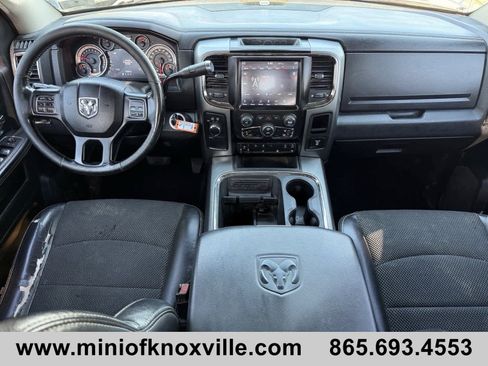 Used 2018 RAM 2500 Big Horn w/ Sport Appearance Group AWD/4WD image 19