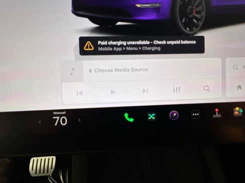 Used 2023 Tesla Model Y Performance image 27