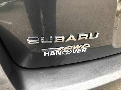 Used 2022 Subaru Impreza 2.0i Sport image 11