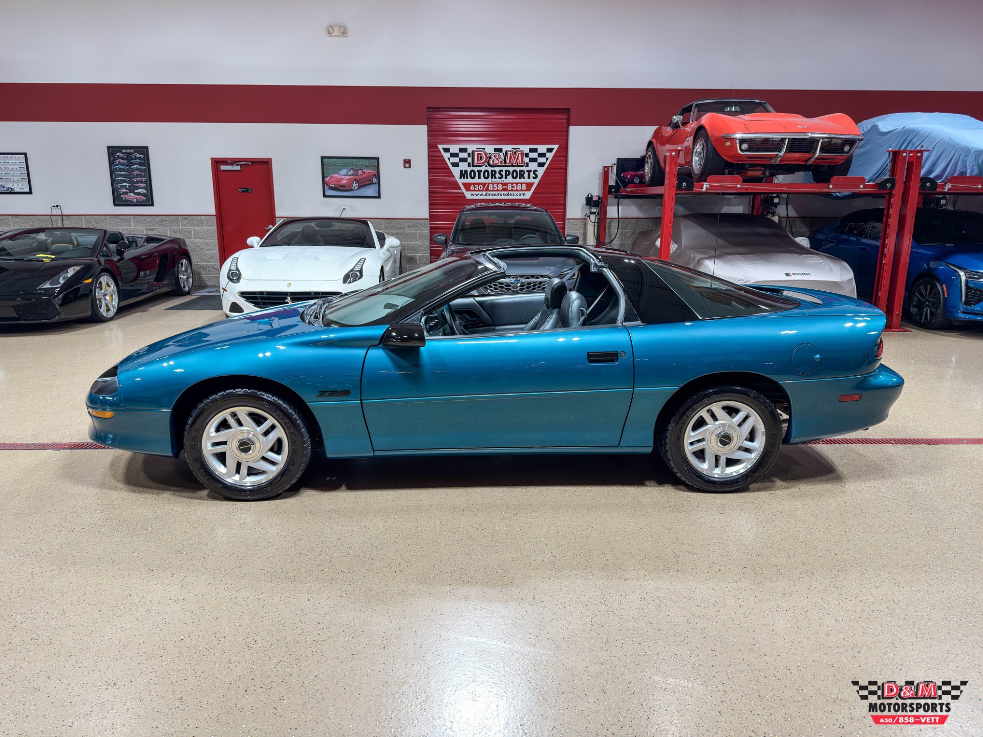 Used 1995 Chevrolet Camaro Z28 RWD image 2