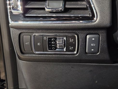 Used 2024 Lincoln Navigator Reserve image 26