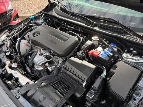 Certified 2025 Honda Civic Sport image 30