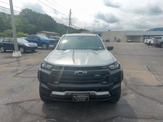 Used 2024 Chevrolet Colorado Trail Boss AWD/4WD video 3