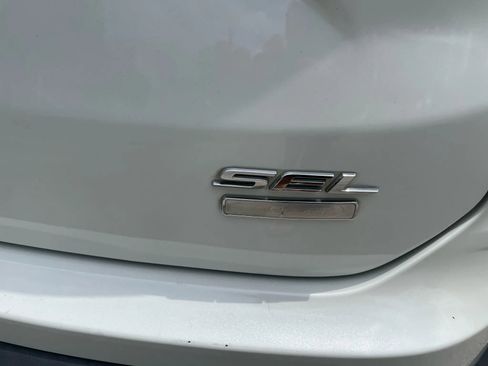 Used 2020 Ford Edge SEL w/ Convenience Package image 3