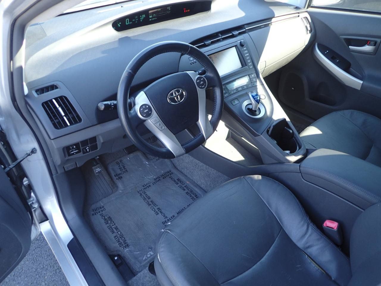 Used 2010 Toyota Prius Three FWD image 9