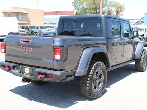 Used 2022 Jeep Gladiator Rubicon AWD/4WD image 4