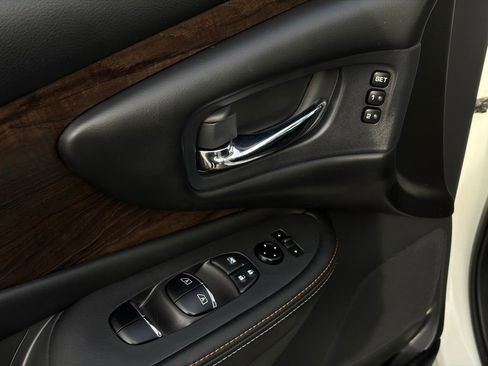 Certified 2022 Nissan Murano Platinum w/ Cargo Package image 14