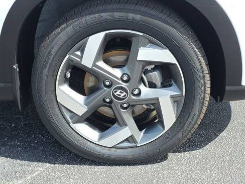 Certified 2024 Hyundai Venue SEL FWD image 24