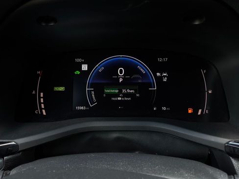 Used 2026 Toyota Camry SE FWD image 39