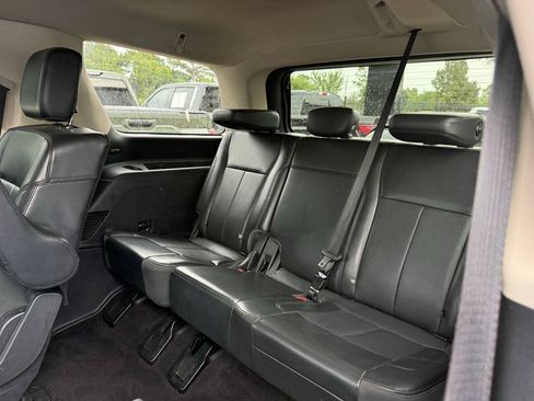 Used 2022 Ford Expedition XLT RWD image 14