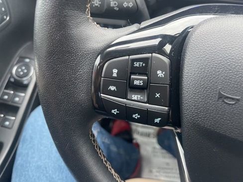 Used 2022 Ford Escape Titanium w/ Titanium Elite Package image 31