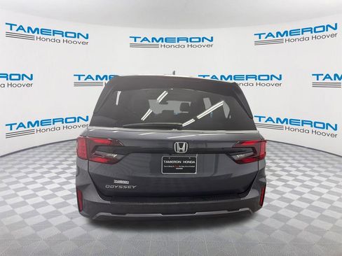 Used 2025 Honda Odyssey EX-L image 4