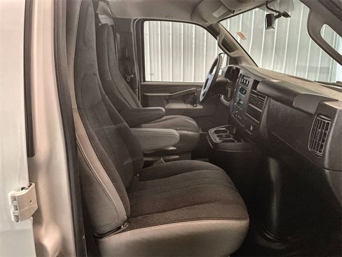 Used 2023 Chevrolet Express 2500 w/ Driver Convenience Package image 22